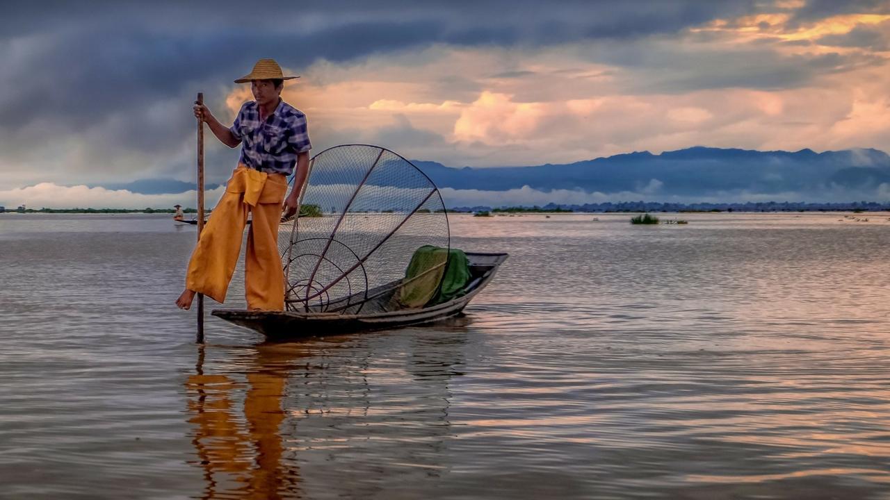 Immana Grand Inle Hotel Няунг Шве Екстериор снимка