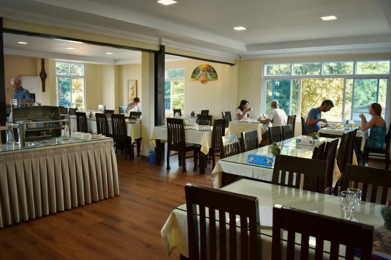 Immana Grand Inle Hotel Няунг Шве Екстериор снимка